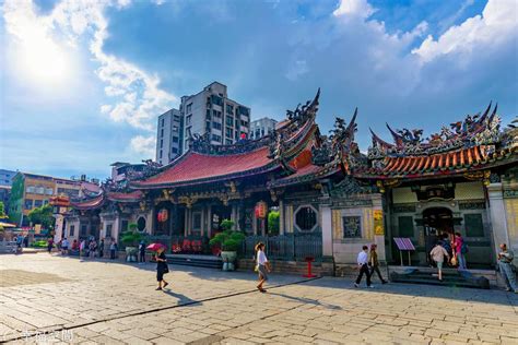 住在廟旁邊|【風水特輯】住在宮廟、佛寺附近更能受到神明保佑嗎？對人有什。